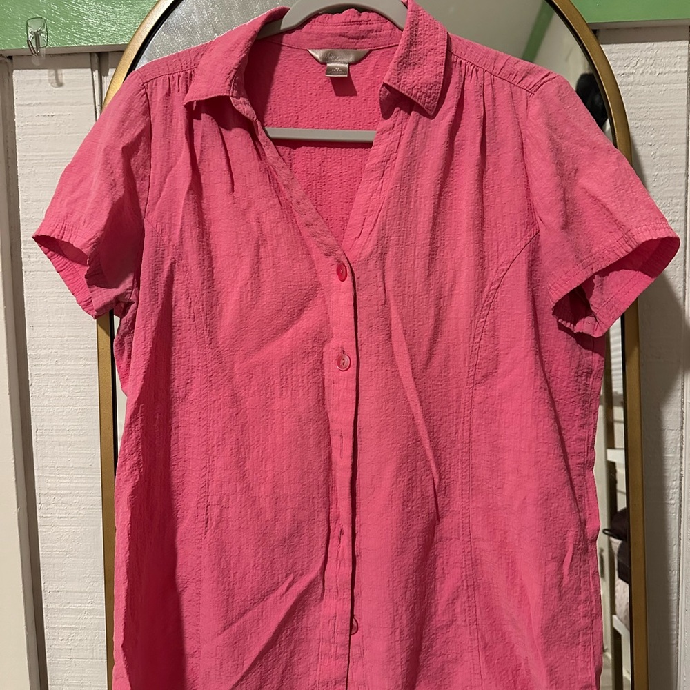 1990’s Women's Pink Button-Up Top